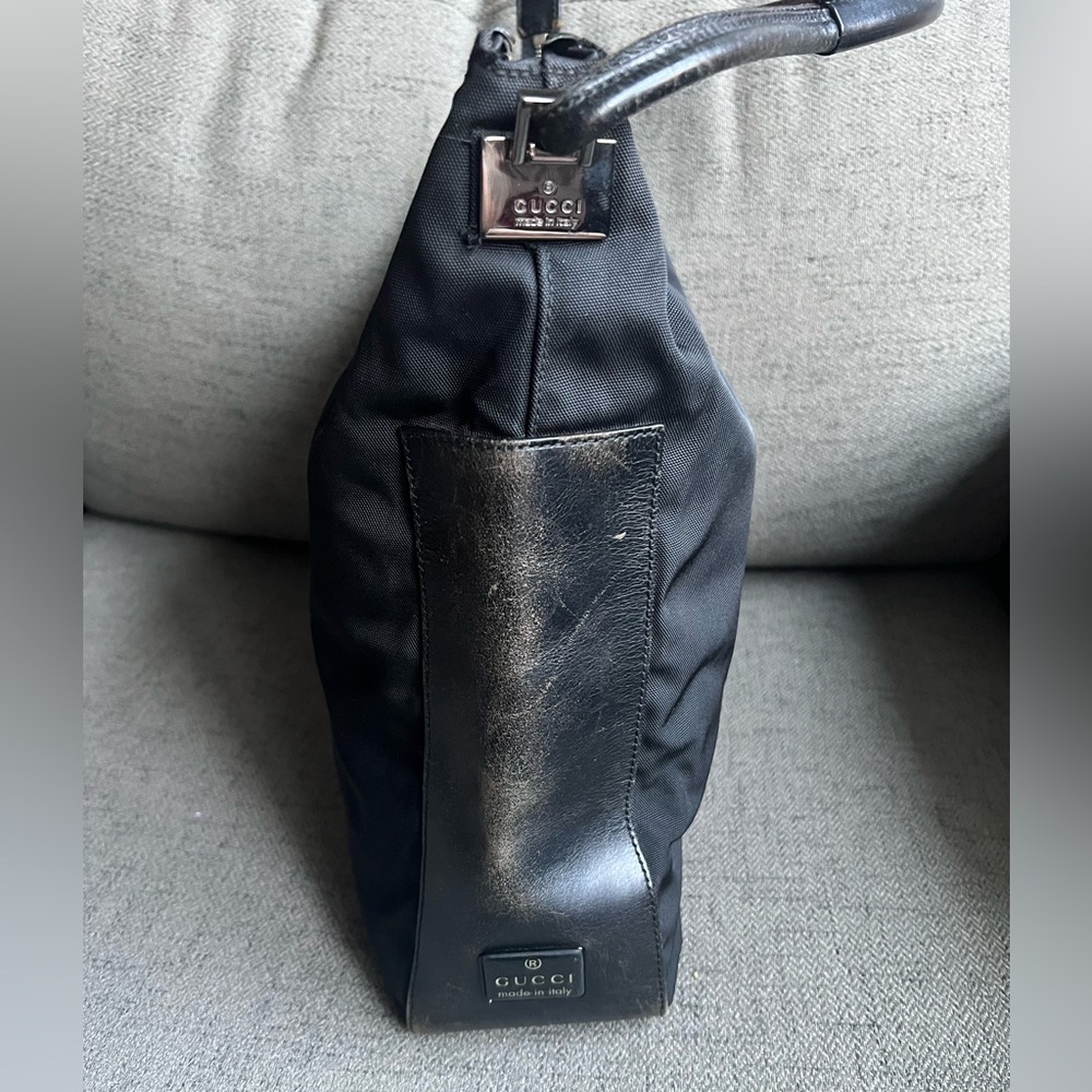 Gucci vintage nylons and leather black shoulder bag - Picture 4 of 16
